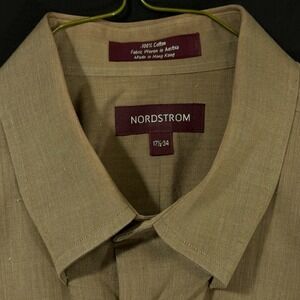 Nordstrom Wrinkle-Free Smartcare Men's Long Sleeve Button Up Solid Brown 17.5-34